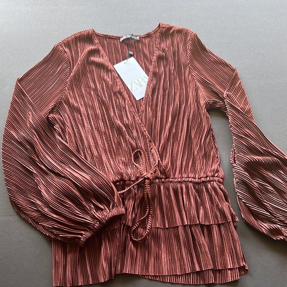 Zara Pleated Blouse - Picture 5 of 10